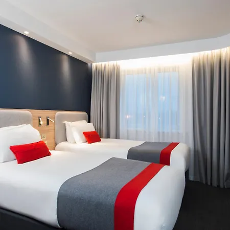 Holiday Inn Express - Exeter - City Centre By Ihg-2